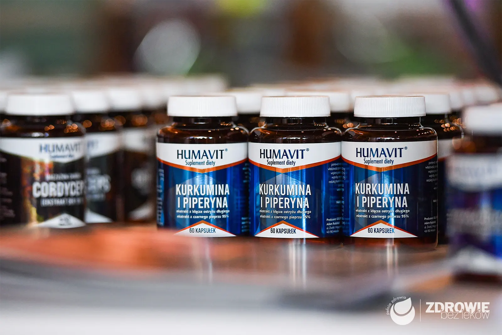 kurkumina i piperyna humavit