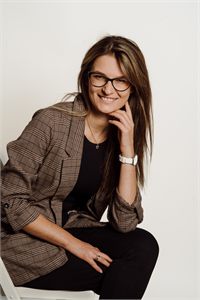 Dr Anna-Maria Sapała